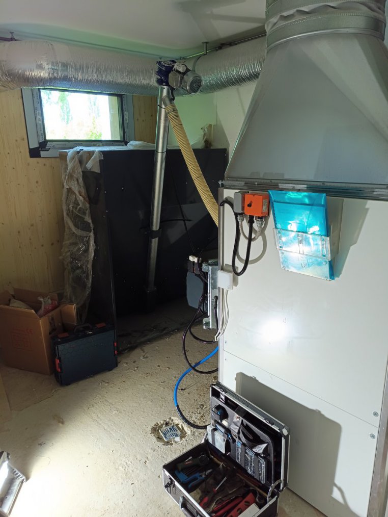CHAUFFERIE AVEC RESERVOIR DE 600 KG